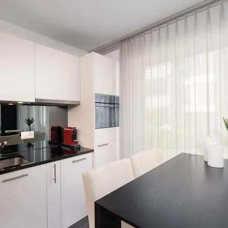 Hotel apartamentowy Rafael 3*