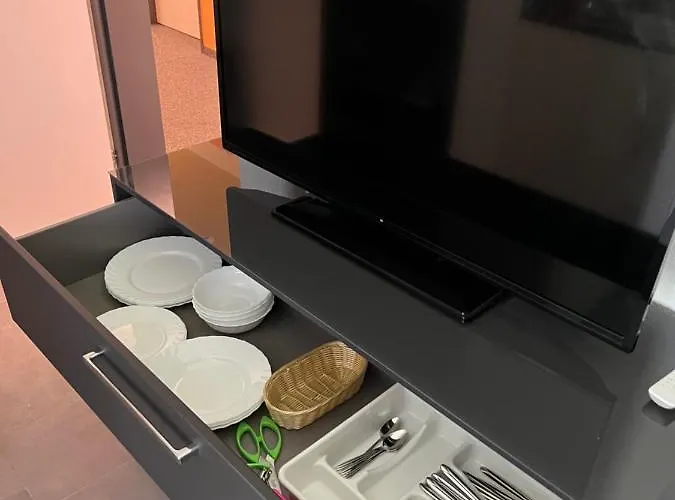 Hotel apartamentowy Rafael 3*